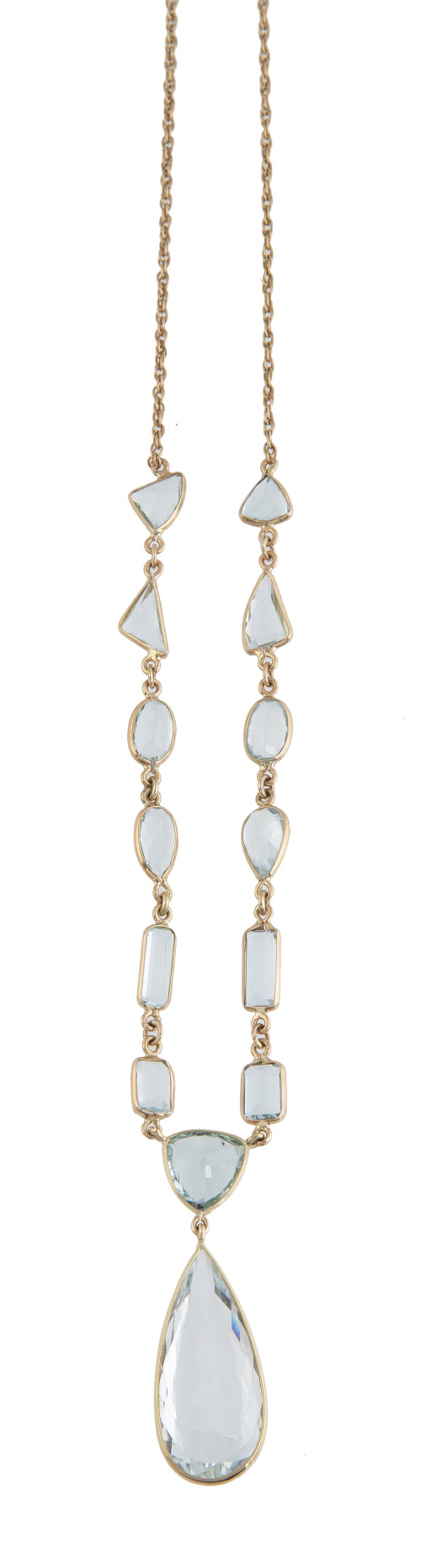 Collar de aguamarinas de diferentes tallas con aguamarina c