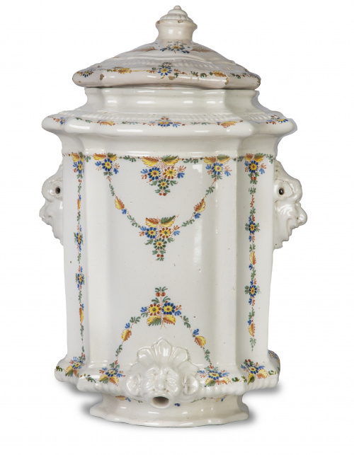 Aguamanil con tapa en cerámica esmaltada de la serie del ra