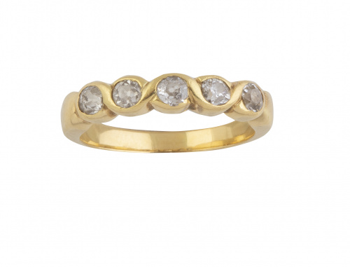 Sortija media alianza con cinco brillantes en marco en zig-