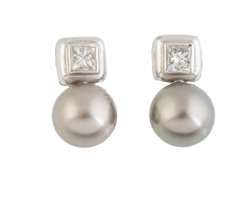 Pendientes tu y yo con perla gris y diamante talla princesa