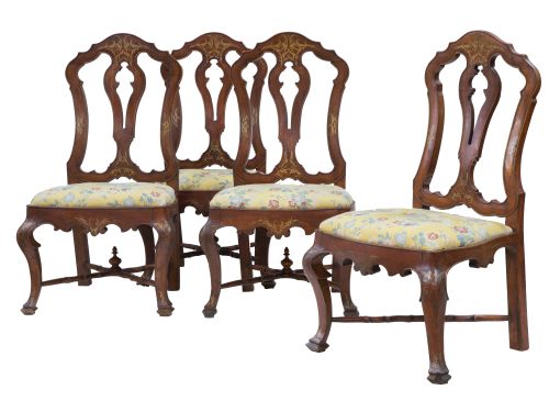 Juego de seis sillas Carlos III de madera tallada y policro