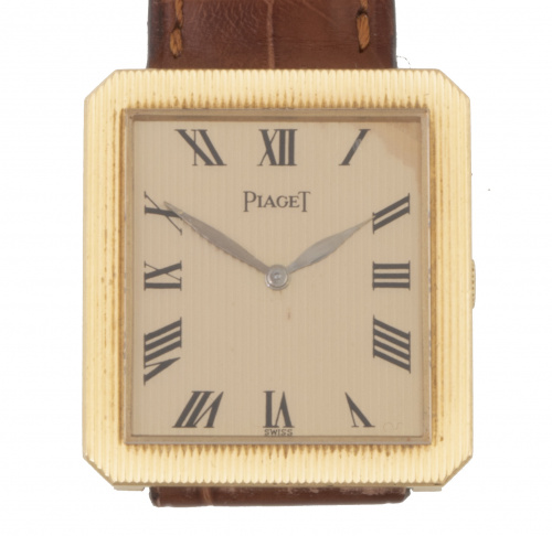 Reloj PIAGIET Protocolo vintage años 70 en oro de 18K 954. 