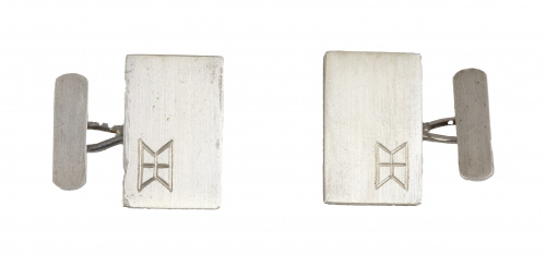 Gemelos rectangulares en plata con anagrama grabado