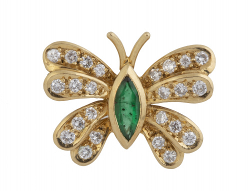 Broche mariposa con cuerpo de esmeralda talla navette y ala