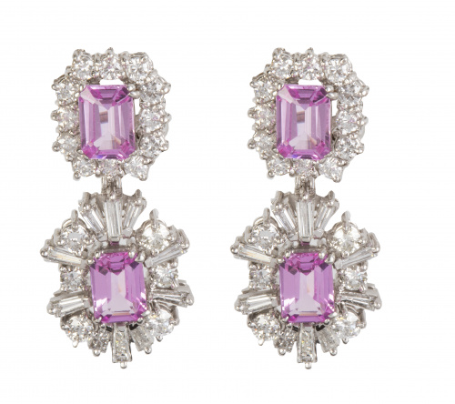 Elegantes pendientes de rosa de Francia, brillantes y diama