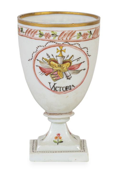 Copa conmemorativa de la Guerra de las Naranjas en opalina 