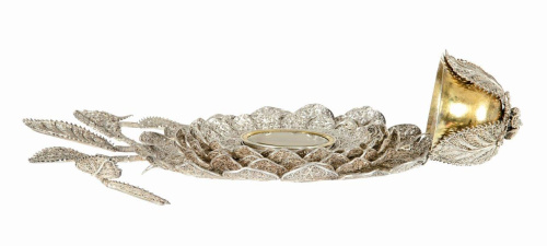 Benditera en filigrana de plata en su color y plata sobredo