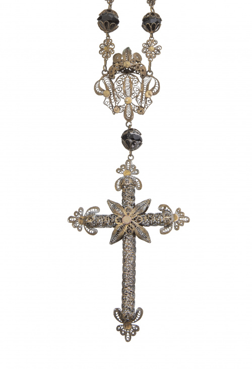 Rosario S XIX de azabache facetado y filigrana de plata 