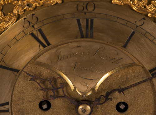 James Smith.Reloj bracket Jorge II con caja de madera de 