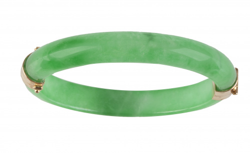 Pulsera en jade imperial de media caña con cierre y articul