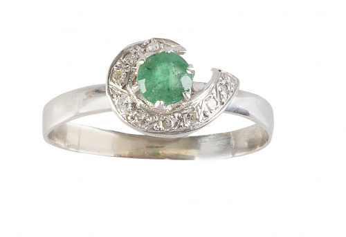 Sortija con esmeralda de talla circular y brillantes en mar
