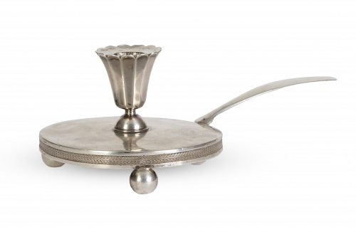 Palmatoria de plata siguiendo modelos de Sellán.S. XIX.