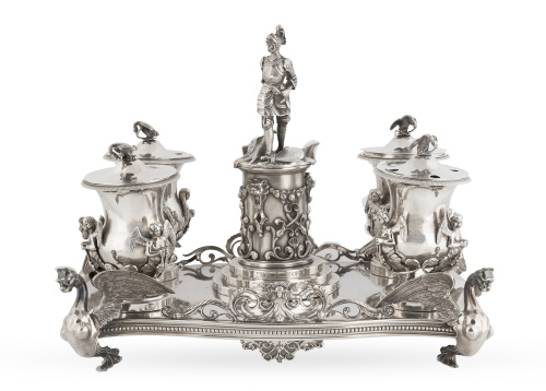 Escribanía de plata en su color. Con marcas.Compañía el I