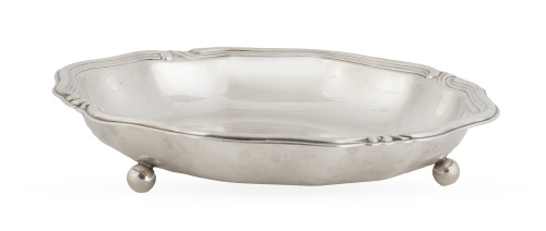 Centro de plata. Con marcas. Durán, S. XX.