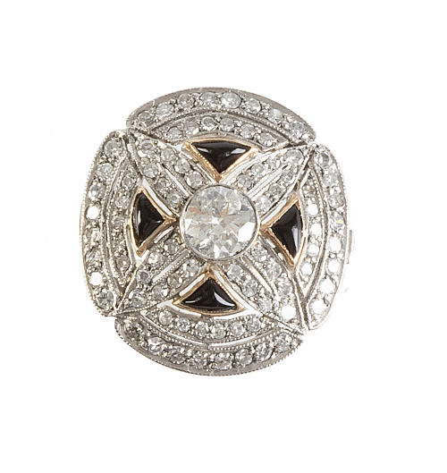 Gran sortija circular, con brillante central de 0,75 ct apr