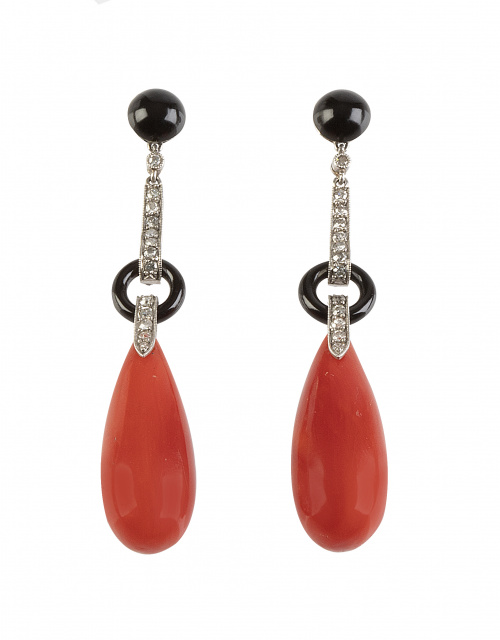 Pendientes largos Art Decó MARZO con perillas de coral colg