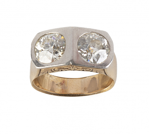 Sortija años 30 con dos brillantes de talla antigua de 1,50