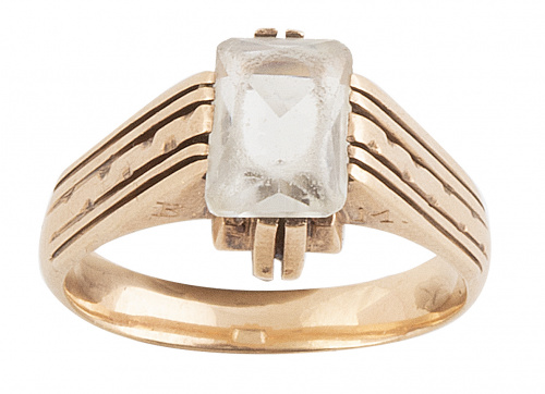 Sortija tipo sello año 30 con vídrio central en montura con