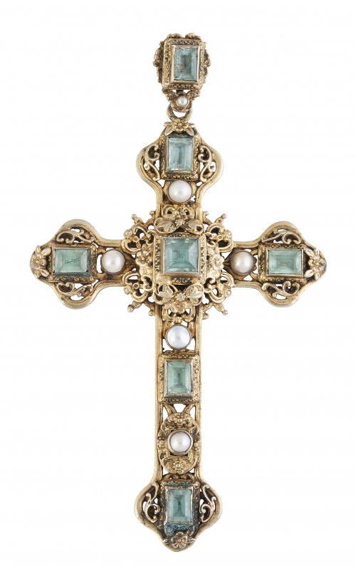 Cruz colgate de obispo de pp. S.XX con esmeraldas y medias 