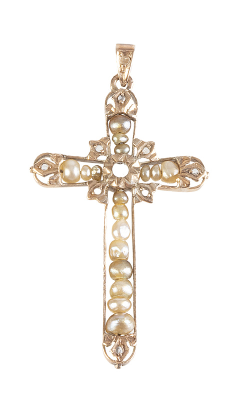 Cruz colgante S. XIX con perlas finas de aljófar y decoraci