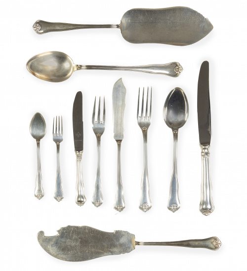 Cubertería de plata de estilo regencia francés, ley 925.S