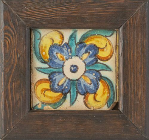 Azulejo de cerámica esmaltada en amarillo, azul y verde dec