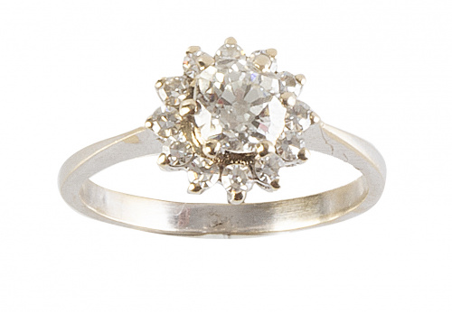 Sortija con brillante central de talla antigua y 0,50 ct ap