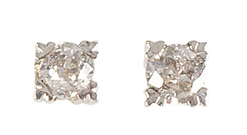 Pendientes dormilonas de brillantes, en montura de garras c