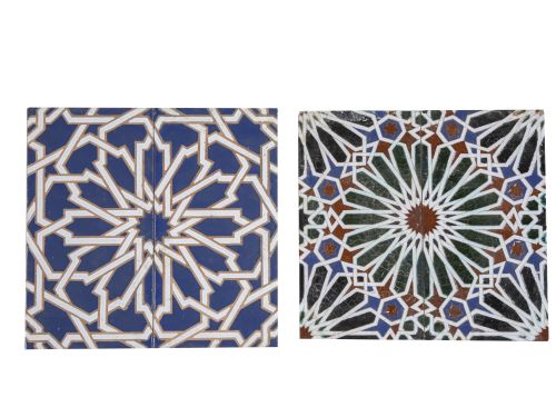 Dos parejas de azulejos neomudéjares de cerámica esmaltada 