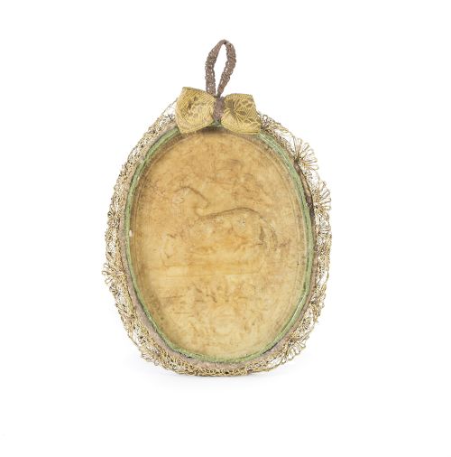 "Agnus Dei" de cera modelada, hilos aplicados, dorados, pla