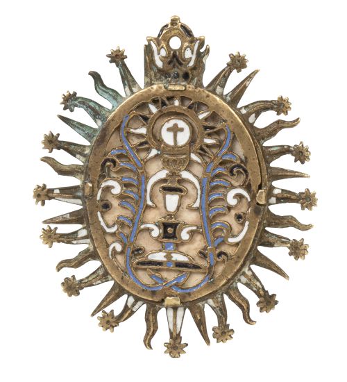 Firmeza barroca de bronce dorado y esmalte, con un vitral c