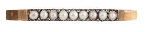 Broche barra S. XIX de perlas finas entre parejas de diaman