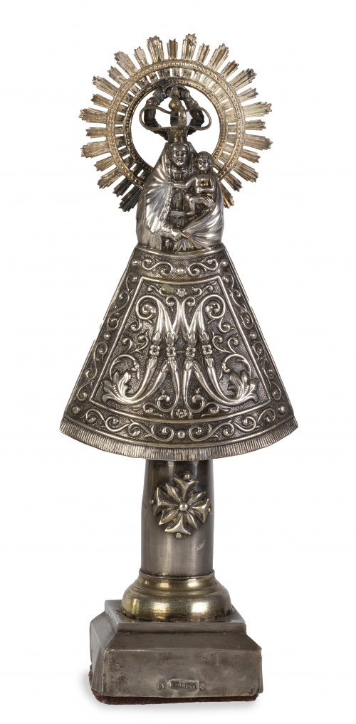 Virgen del Pilar de plata. Con marcas.J. Tabongi, Zaragoz