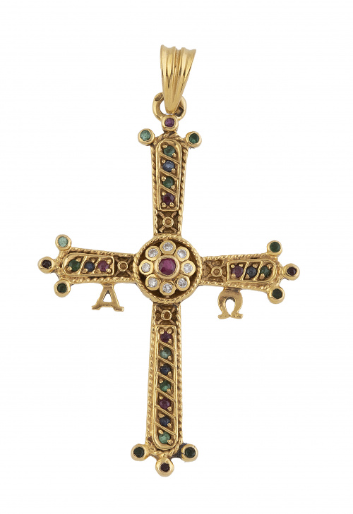 Cruz colgante de Covadonga de brillantes, esmeraldas, zafir