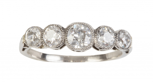 Sortija cintillo Art-Decó con cinco brillantes engastados e