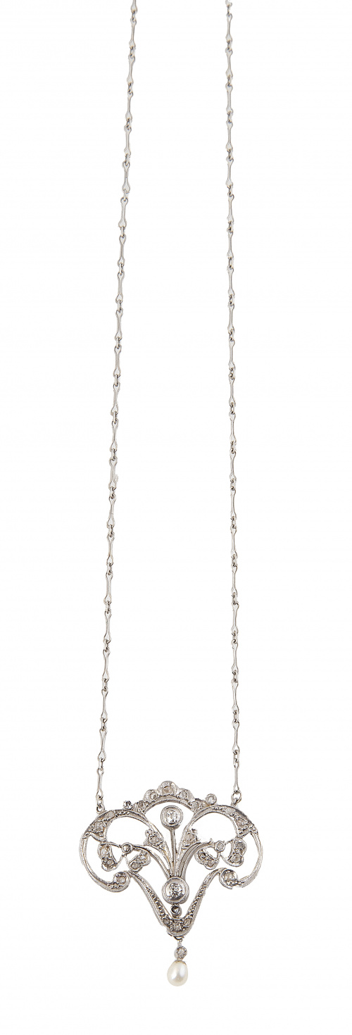 Pendentif Art Nouveau de cintas entrelazadas de diamantes, 