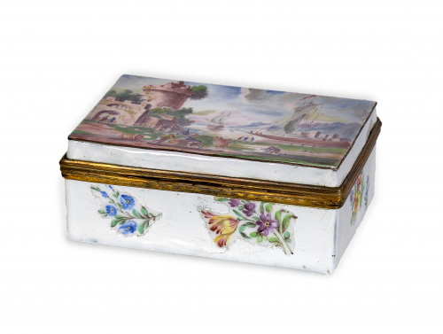 Caja en metal y esmalte, con escena de puerto pintada y flo