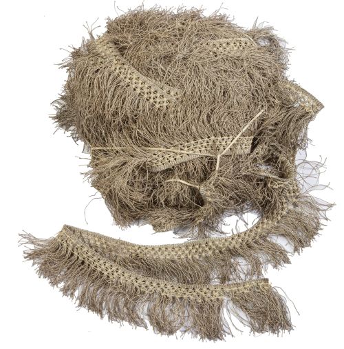 Rollo de aplicaciones en hilo de oro y plata.S. XVIII.