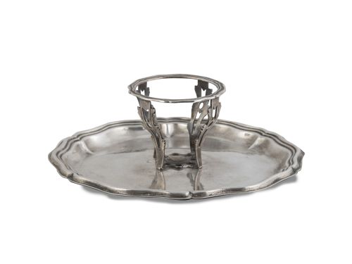 Mancerina fernandina de plata en su color. Con marcas y bur