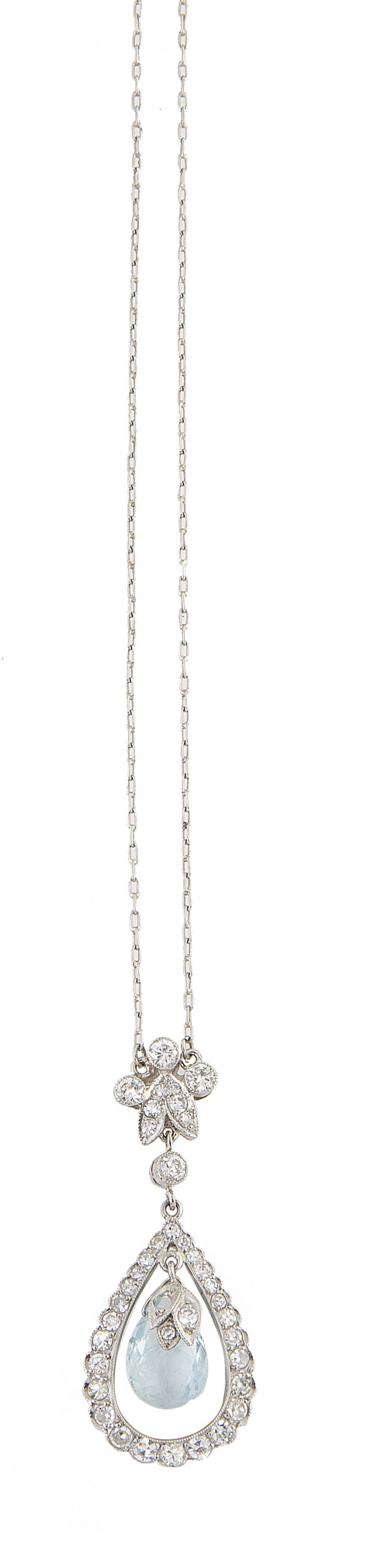 Pendentif de estilo Belle-Epoque con perilla de aguamarina,