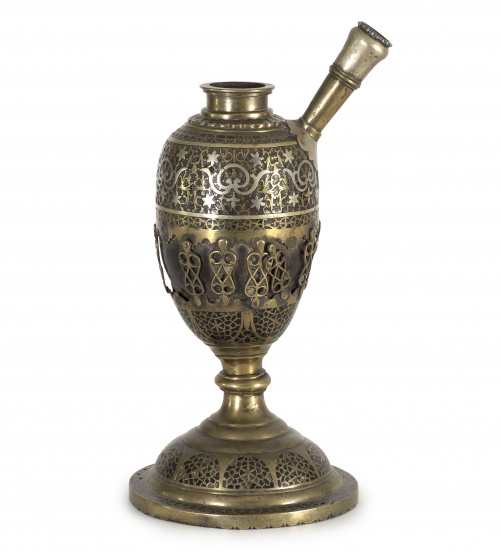 Narguila o pipa de agua, coco en plata montada, bronce y es