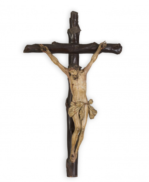Cristo crucificado en madera tallada y policromada. Escuel