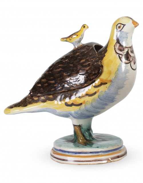Salsera o compotera en forma de perdiz de cerámica esmaltad