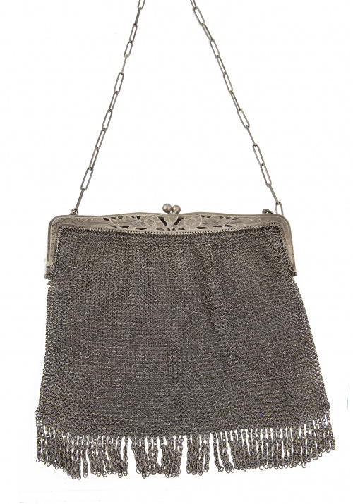 Gran bolso en malla de plata Art-Decó con decoración floral