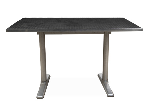 Mesa tipo Toledo rectangular de aluminio.Siguiendo a Jorg