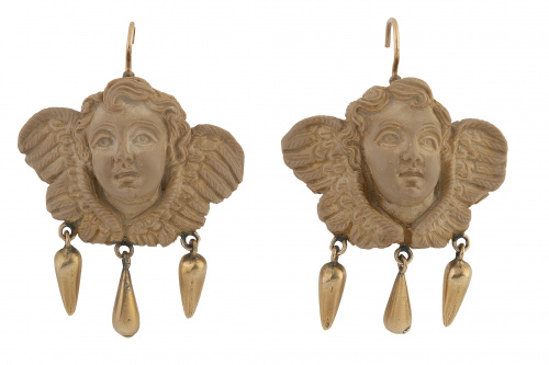 Pendientes largos Gran Tour, Nápoles S. XIX con diseño de c