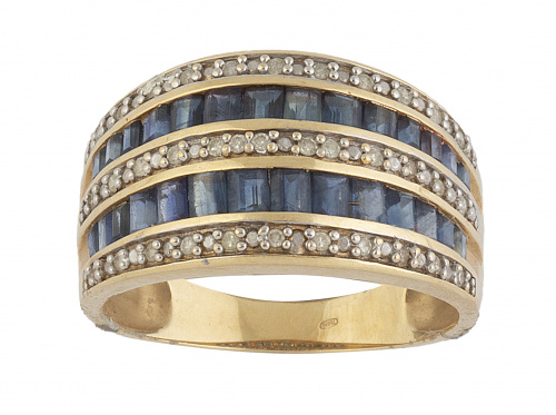 Sortija ancha con dos líneas de zafiros talla carré entre t