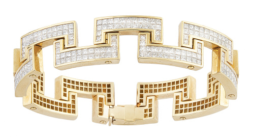 Brazalete completamente cuajado de diamantes talla princesa