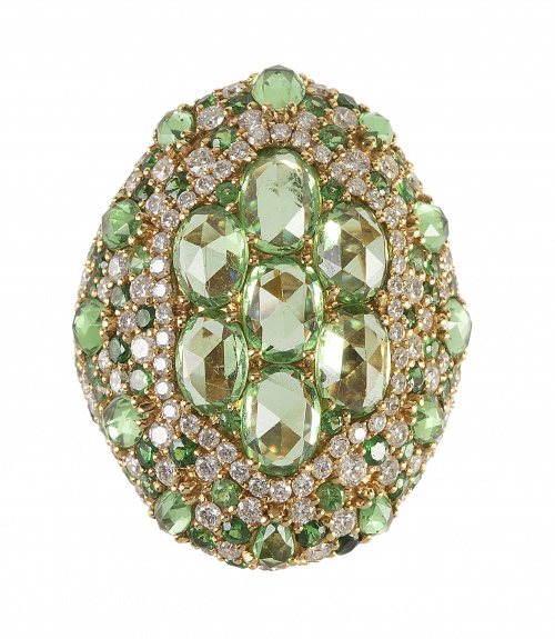 Sortija lanzadera de tsavoritas de talla oval fantasía y br