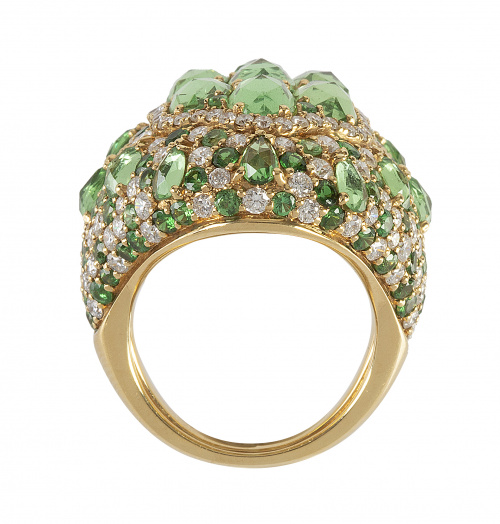 Sortija lanzadera de tsavoritas de talla oval fantasía y br